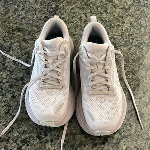 Hoka Bondi 8